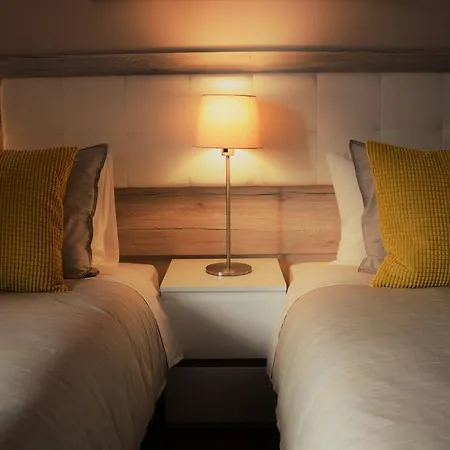 Guest house Fado 3*