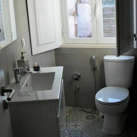 Fado Guest house 3*